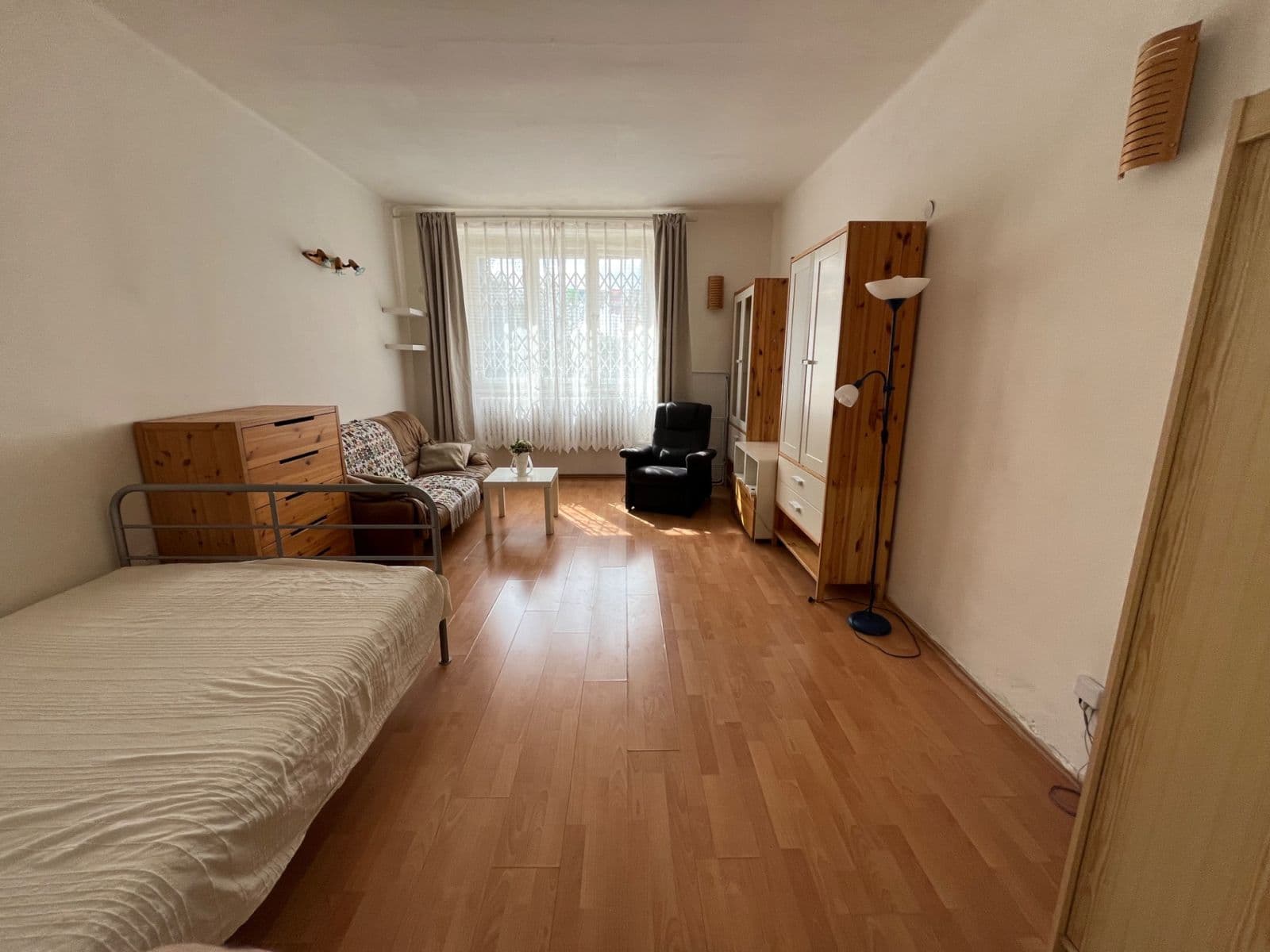 Pronájem bytu 1+kk 35 m², Kouřimská, Praha, Praha Pronájem bytu 1+kk 35 m², Kouřimská, Praha, Praha