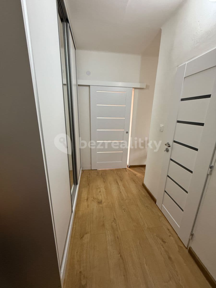 Pronájem bytu 2+1 54 m², Borovského, Karviná, Moravskoslezský kraj Pronájem bytu 2+1 54 m², Borovského, Karviná, Moravskoslezský kraj