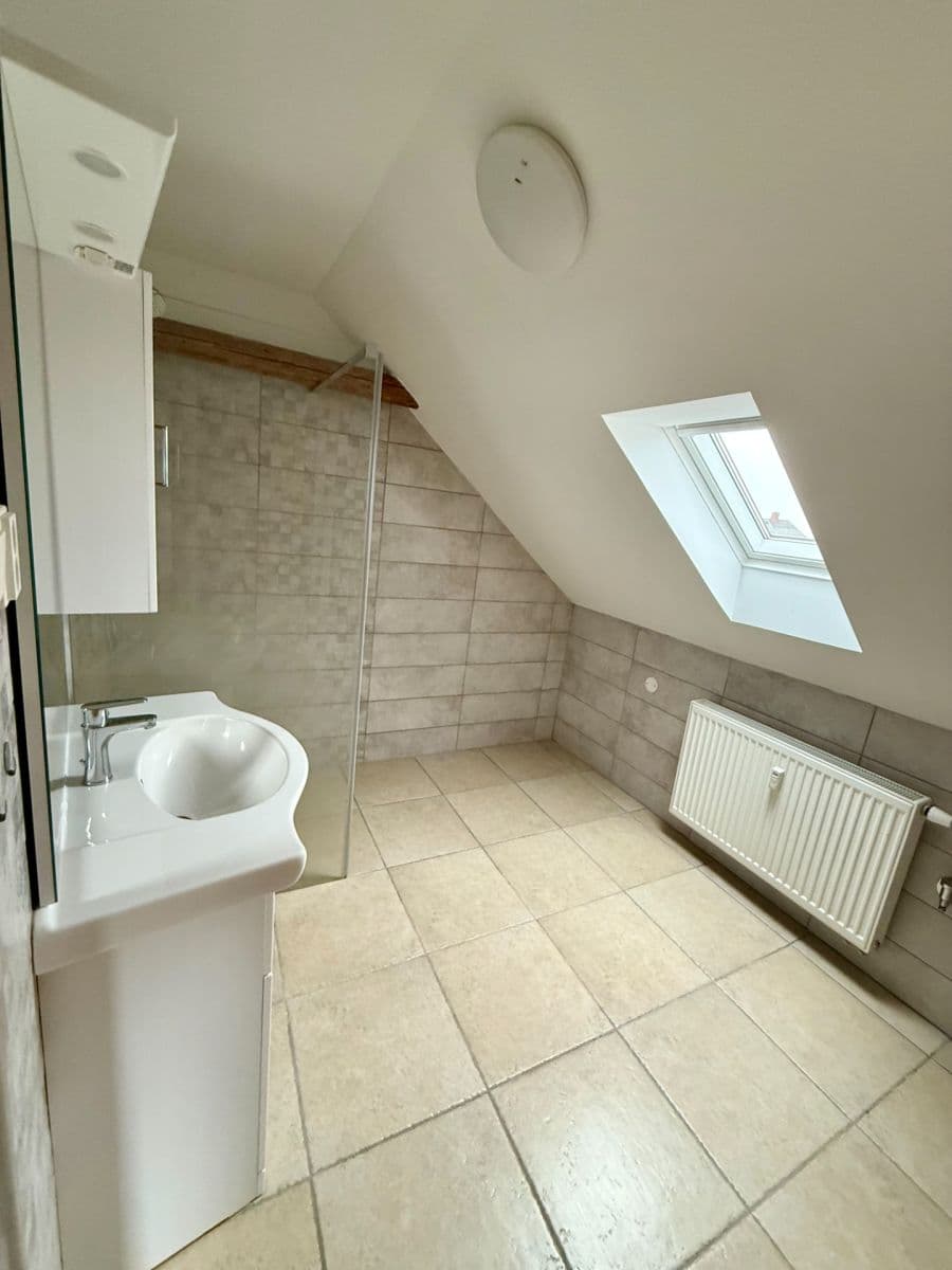 Pronájem bytu 2+kk 71 m², Rostislavova, Ostrava, Moravskoslezský kraj Pronájem bytu 2+kk 71 m², Rostislavova, Ostrava, Moravskoslezský kraj