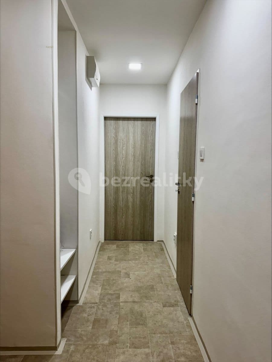 Pronájem bytu 2+1 50 m², Návětrná, Ústí nad Labem, Ústecký kraj Pronájem bytu 2+1 50 m², Návětrná, Ústí nad Labem, Ústecký kraj