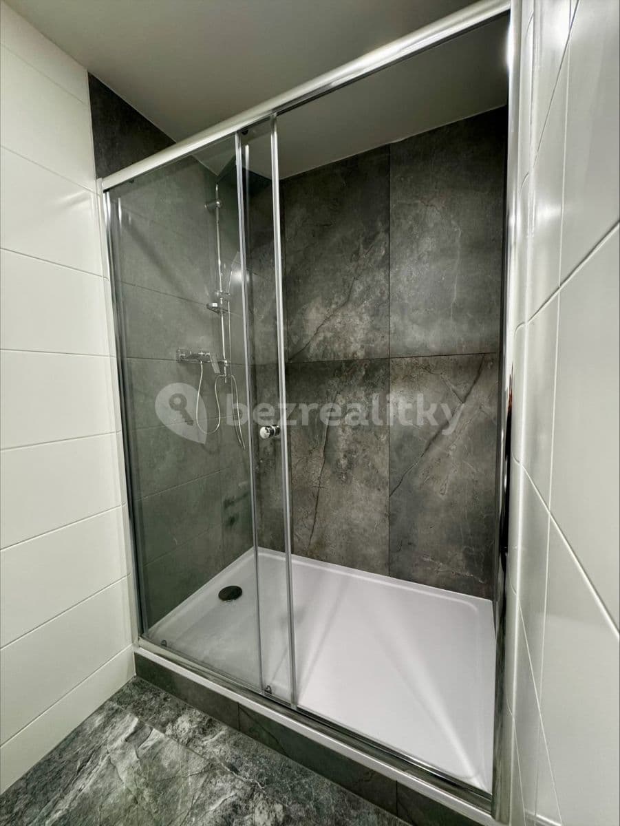 Pronájem bytu 2+1 50 m², Návětrná, Ústí nad Labem, Ústecký kraj Pronájem bytu 2+1 50 m², Návětrná, Ústí nad Labem, Ústecký kraj