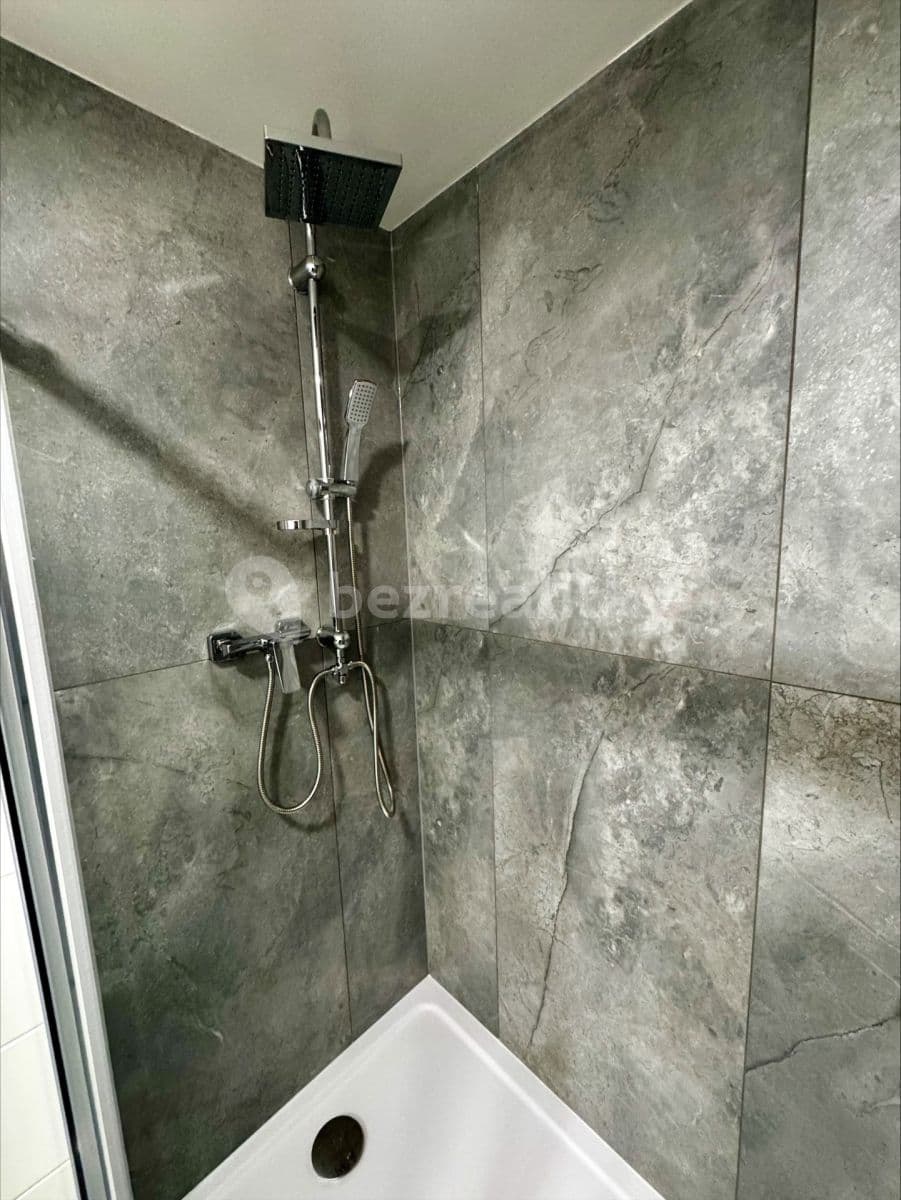 Pronájem bytu 2+1 50 m², Návětrná, Ústí nad Labem, Ústecký kraj Pronájem bytu 2+1 50 m², Návětrná, Ústí nad Labem, Ústecký kraj