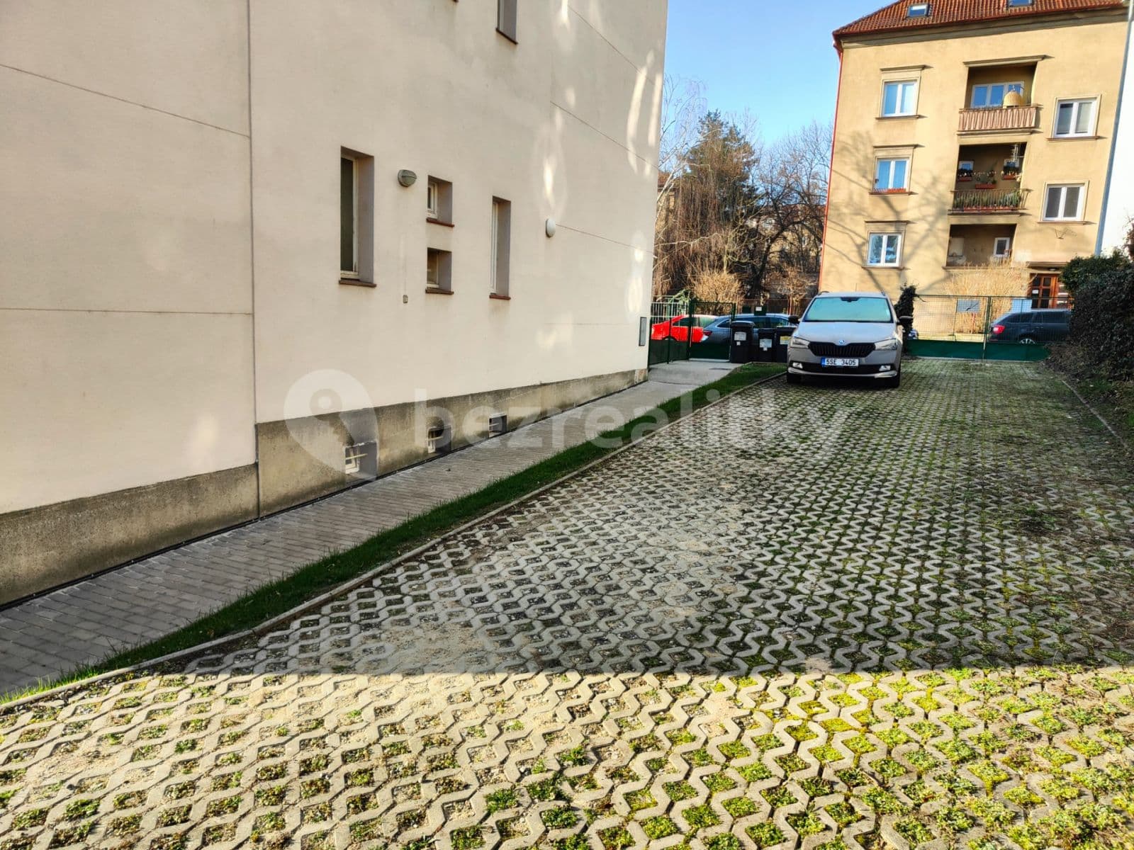 Pronájem garáže 20 m², Praha, Praha Pronájem garáže 20 m², Praha, Praha