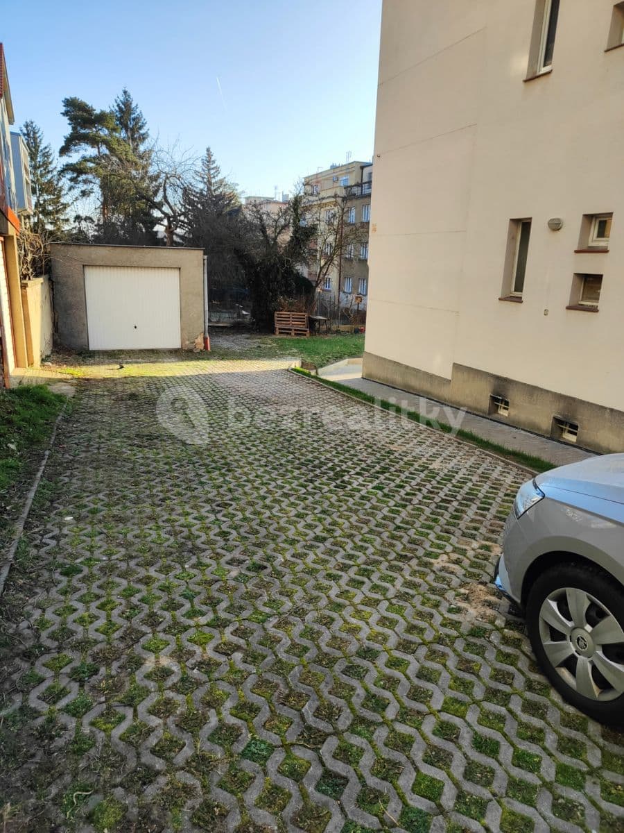 Pronájem garáže 20 m², Praha, Praha Pronájem garáže 20 m², Praha, Praha