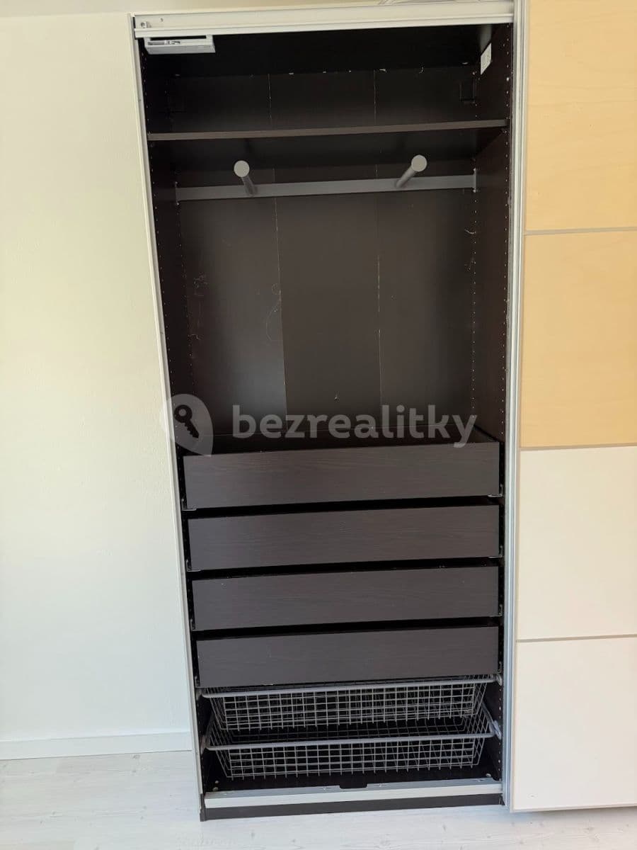 Pronájem bytu 2+kk 43 m², Skuteckého, Praha, Praha Pronájem bytu 2+kk 43 m², Skuteckého, Praha, Praha