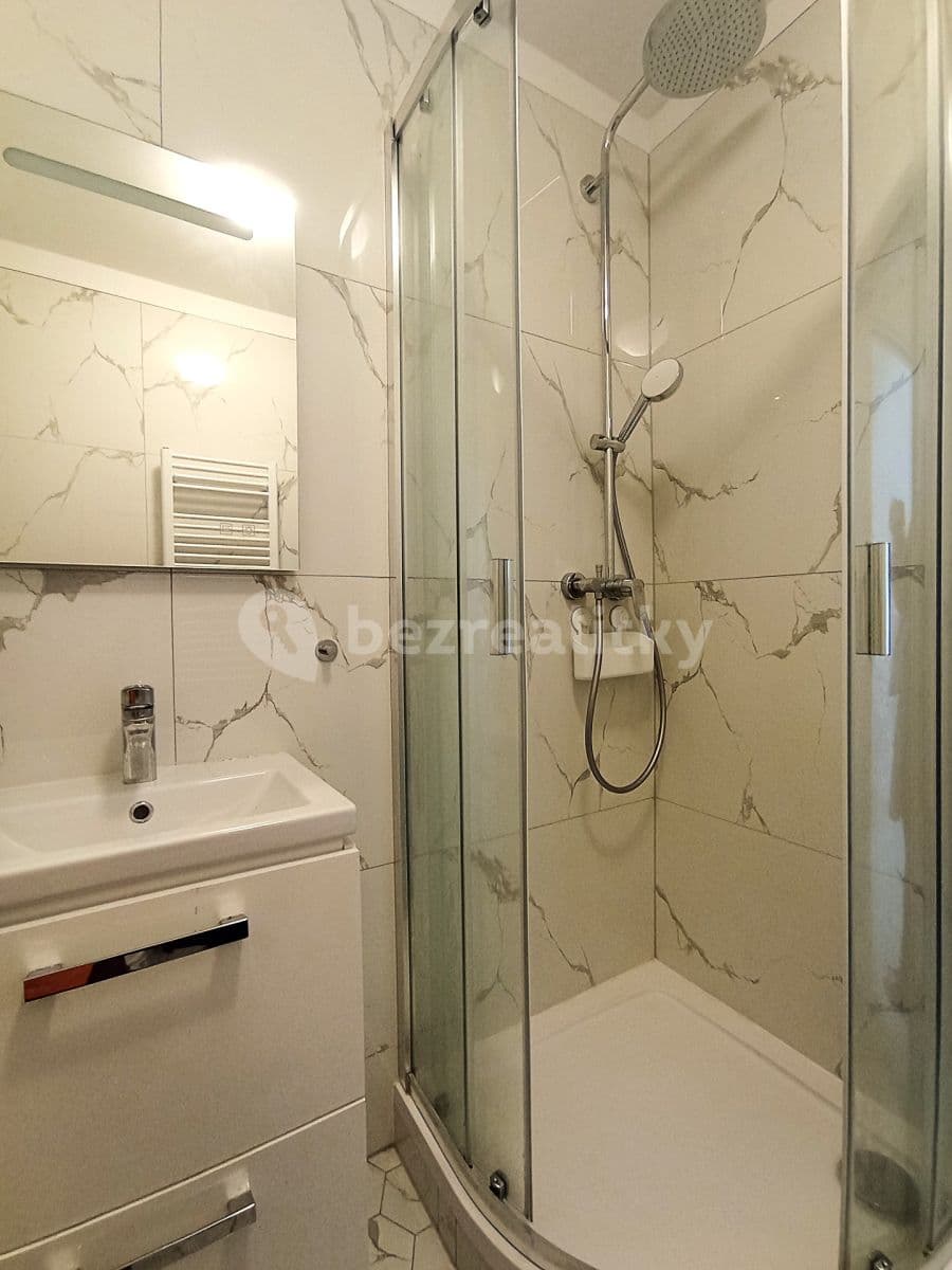 Pronájem bytu 1+kk 23 m², Holečkova, Praha, Praha Pronájem bytu 1+kk 23 m², Holečkova, Praha, Praha