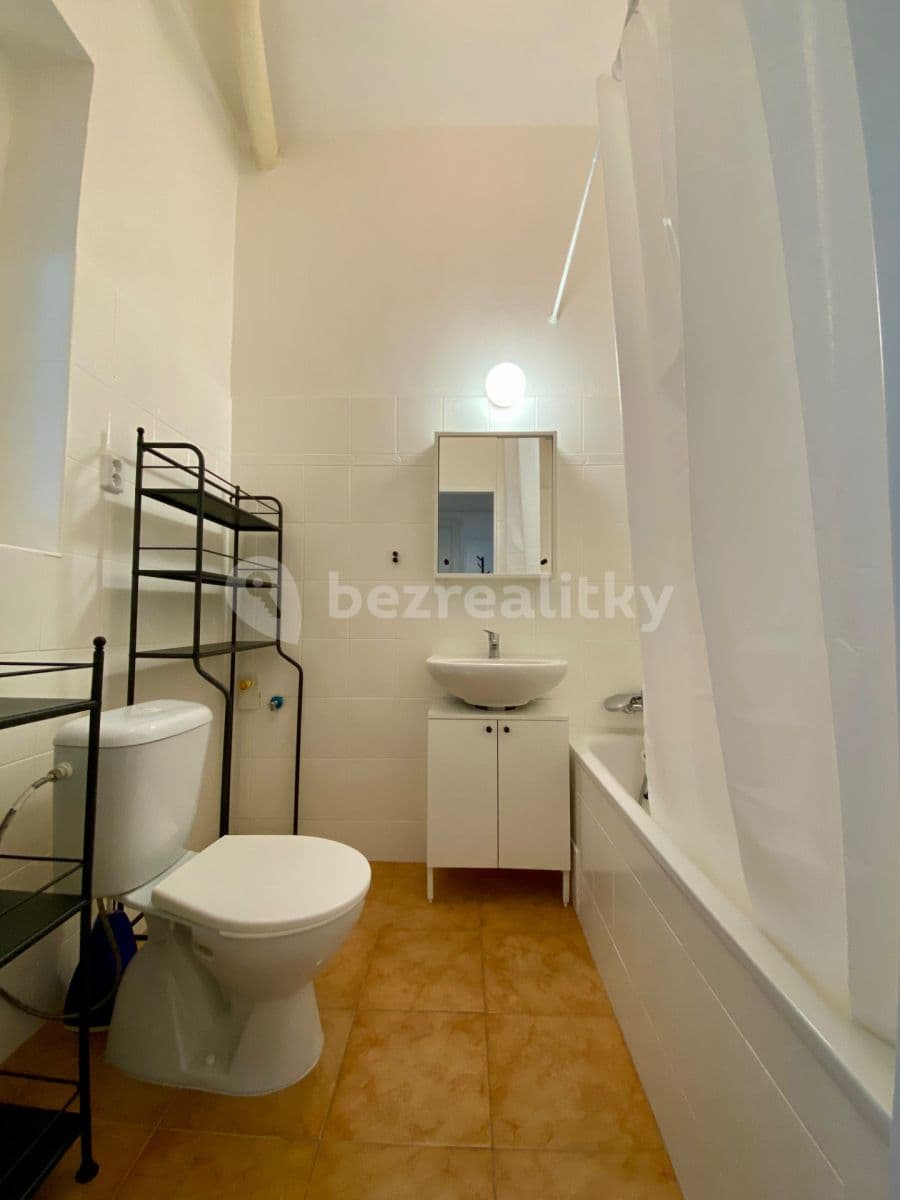 Pronájem bytu 2+kk 43 m², náměstí Dr. Václava Holého, Praha, Praha Pronájem bytu 2+kk 43 m², náměstí Dr. Václava Holého, Praha, Praha