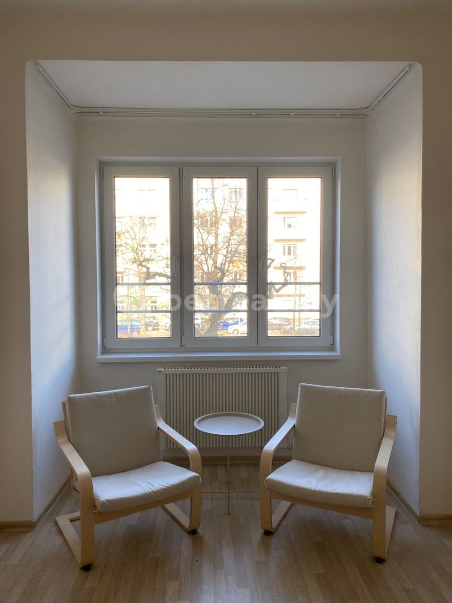 Pronájem bytu 2+kk 43 m², náměstí Dr. Václava Holého, Praha, Praha Pronájem bytu 2+kk 43 m², náměstí Dr. Václava Holého, Praha, Praha