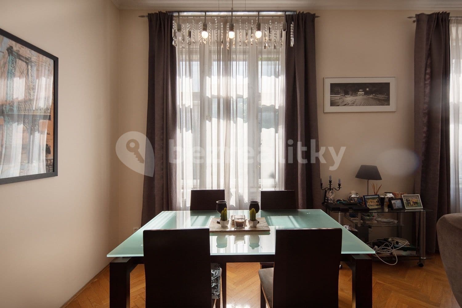 Pronájem bytu 2+kk 72 m², náměstí Jiřího z Poděbrad, Praha, Praha Pronájem bytu 2+kk 72 m², náměstí Jiřího z Poděbrad, Praha, Praha