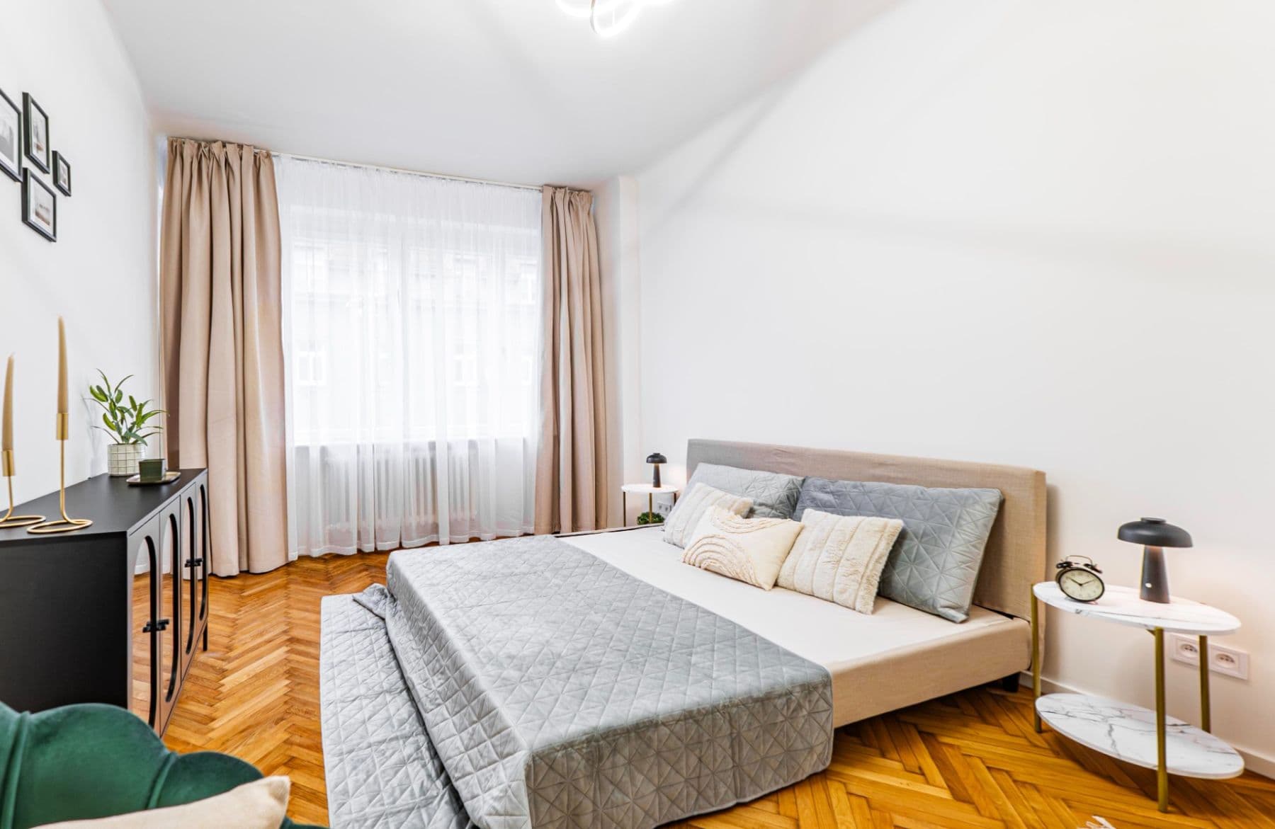 Prodej bytu 2+kk 71 m², Šternberkova, Praha, Praha Prodej bytu 2+kk 71 m², Šternberkova, Praha, Praha