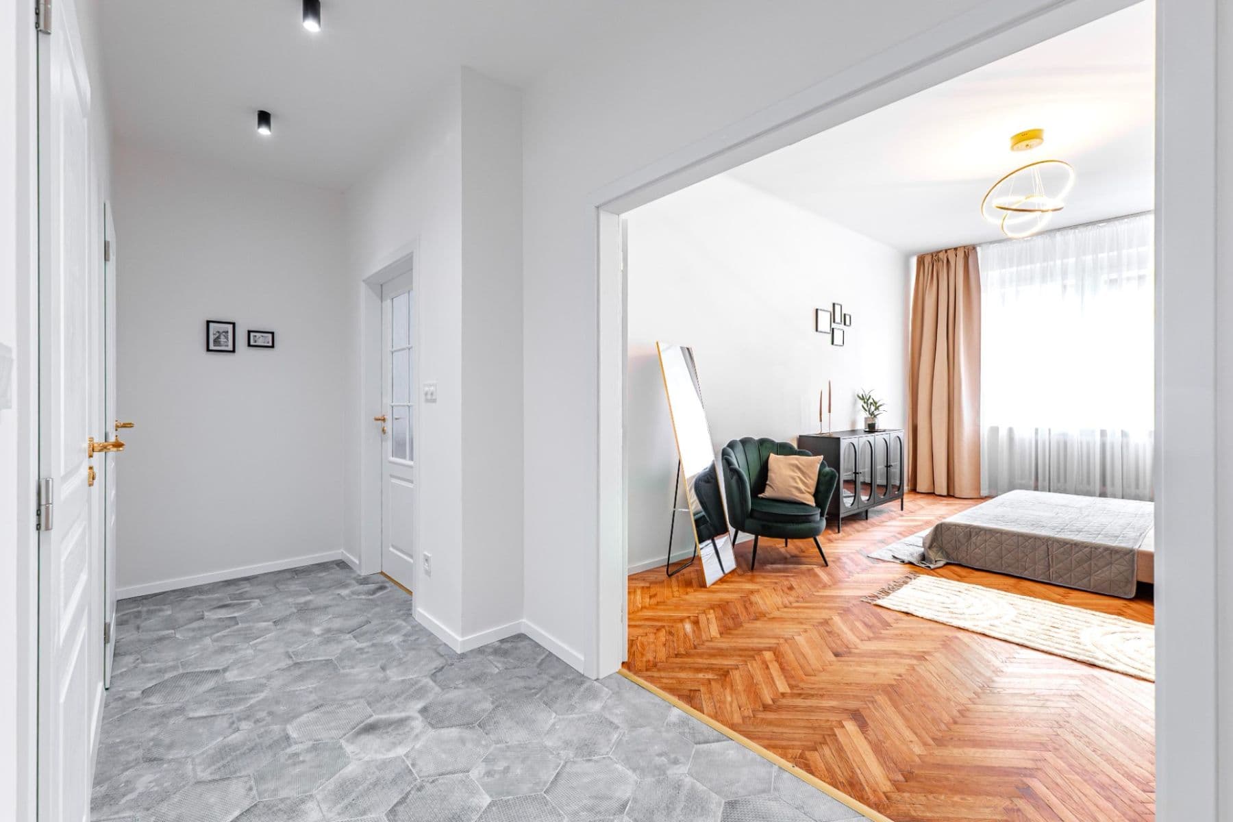 Prodej bytu 2+kk 71 m², Šternberkova, Praha, Praha Prodej bytu 2+kk 71 m², Šternberkova, Praha, Praha