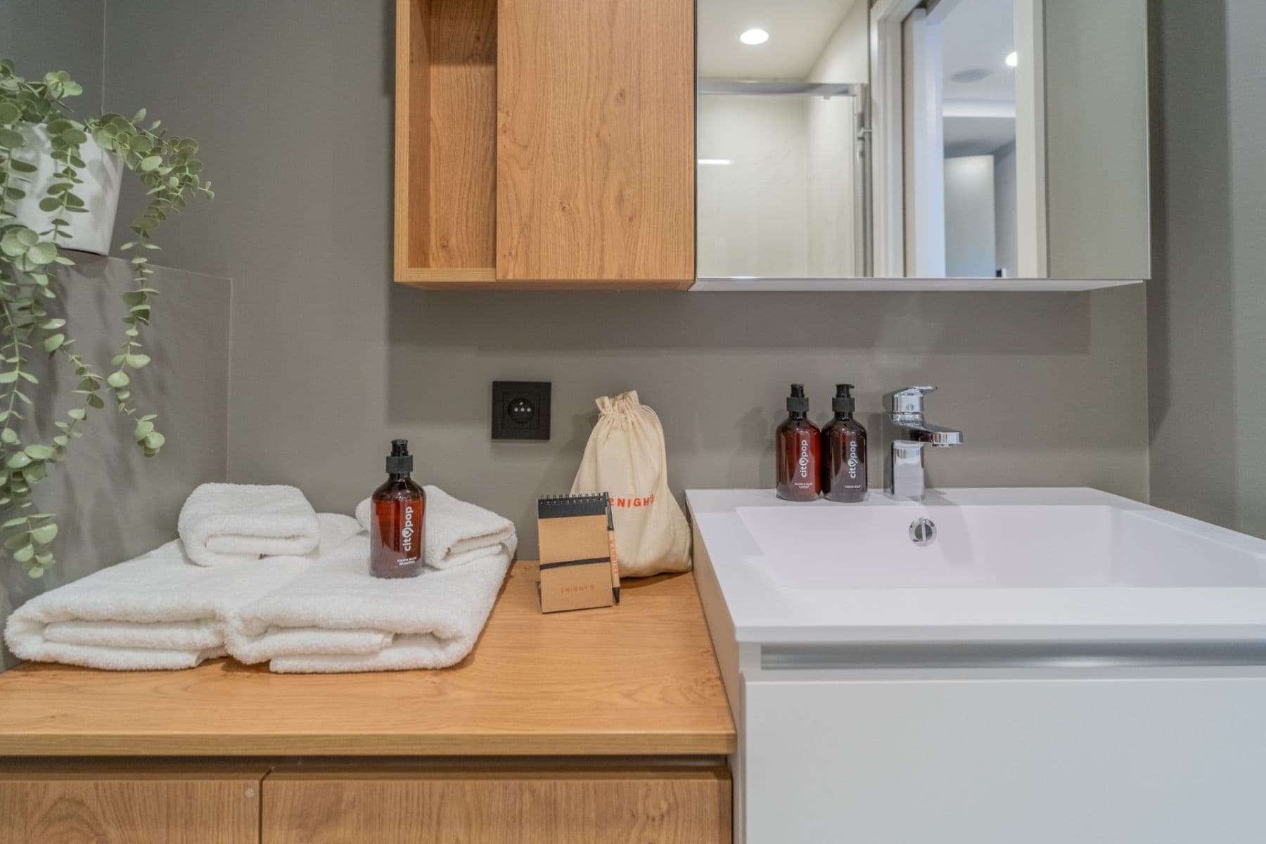 Pronájem bytu 2+kk 45 m², Legerova, Praha, Praha Pronájem bytu 2+kk 45 m², Legerova, Praha, Praha