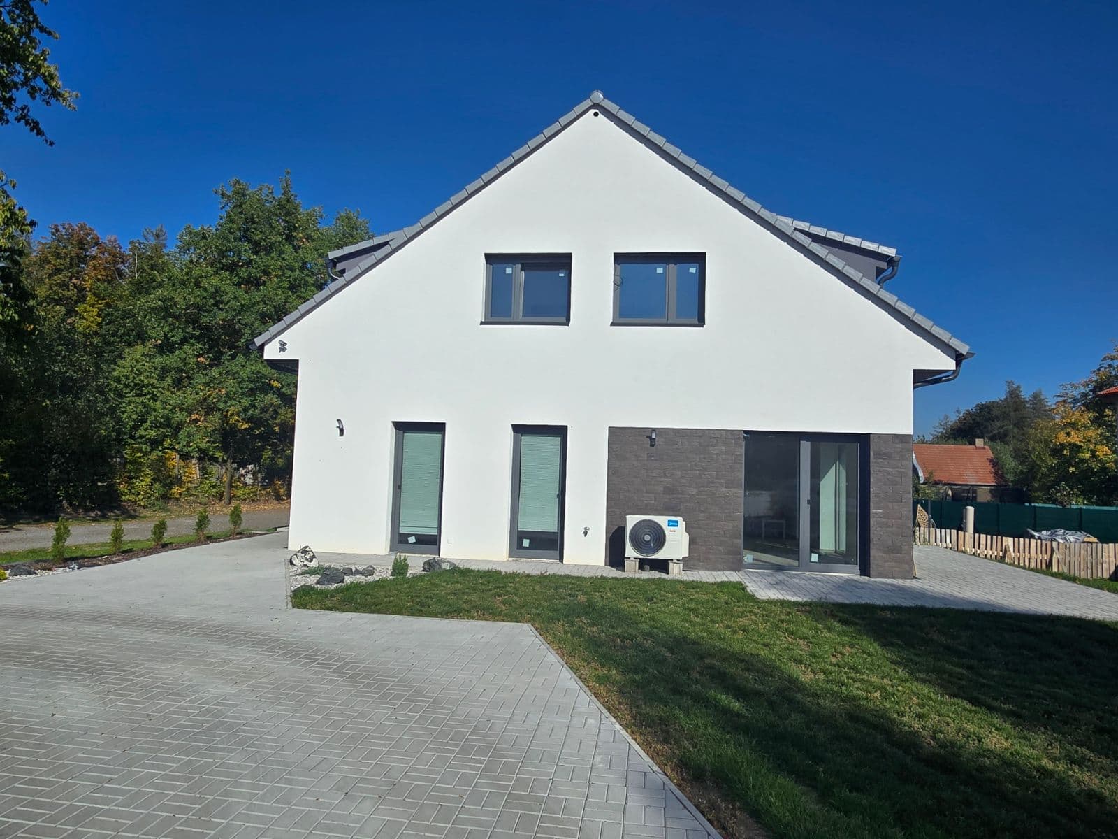 Prodej domu 150 m², pozemek 400 m², Drnek, Středočeský kraj Prodej domu 150 m², pozemek 400 m², Drnek, Středočeský kraj