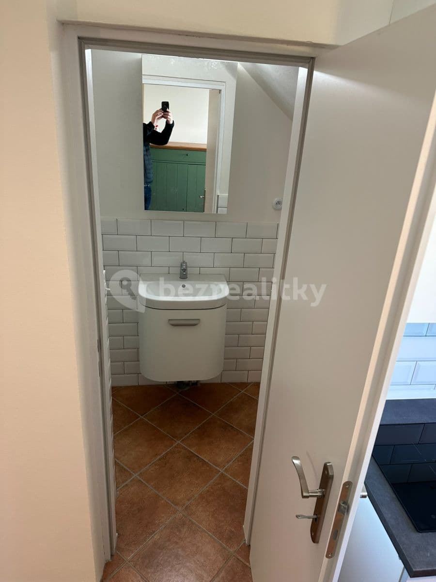 Pronájem bytu 1+kk 19 m², Horoušanská, Praha, Praha Pronájem bytu 1+kk 19 m², Horoušanská, Praha, Praha