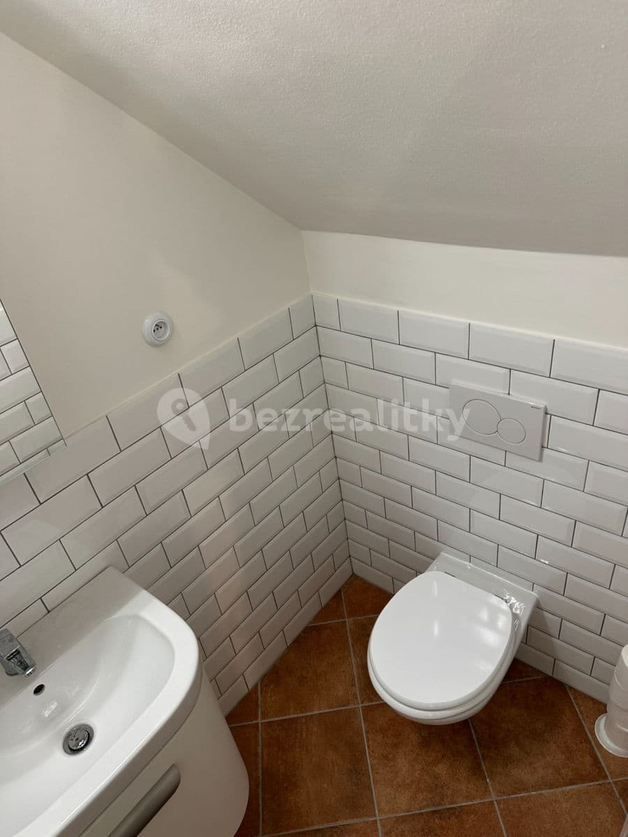 Pronájem bytu 1+kk 19 m², Horoušanská, Praha, Praha Pronájem bytu 1+kk 19 m², Horoušanská, Praha, Praha