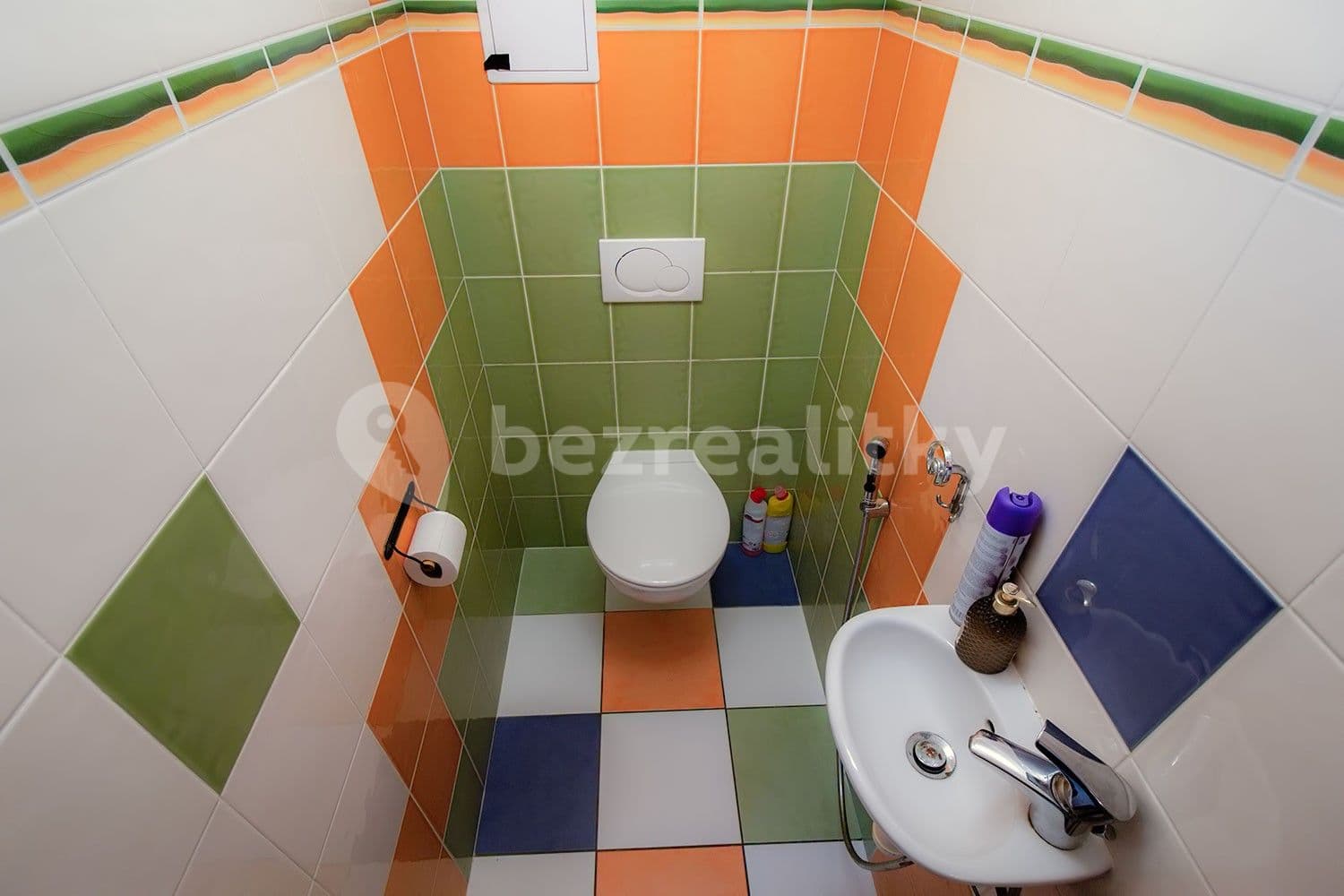 Pronájem bytu 3+kk 83 m², Tisová, Holubice, Středočeský kraj Pronájem bytu 3+kk 83 m², Tisová, Holubice, Středočeský kraj
