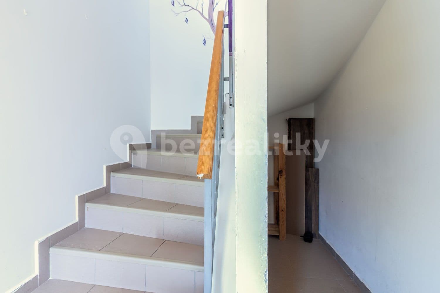 Pronájem bytu 3+kk 83 m², Tisová, Holubice, Středočeský kraj Pronájem bytu 3+kk 83 m², Tisová, Holubice, Středočeský kraj