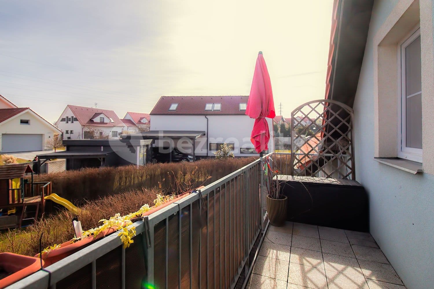 Pronájem bytu 3+kk 83 m², Tisová, Holubice, Středočeský kraj Pronájem bytu 3+kk 83 m², Tisová, Holubice, Středočeský kraj
