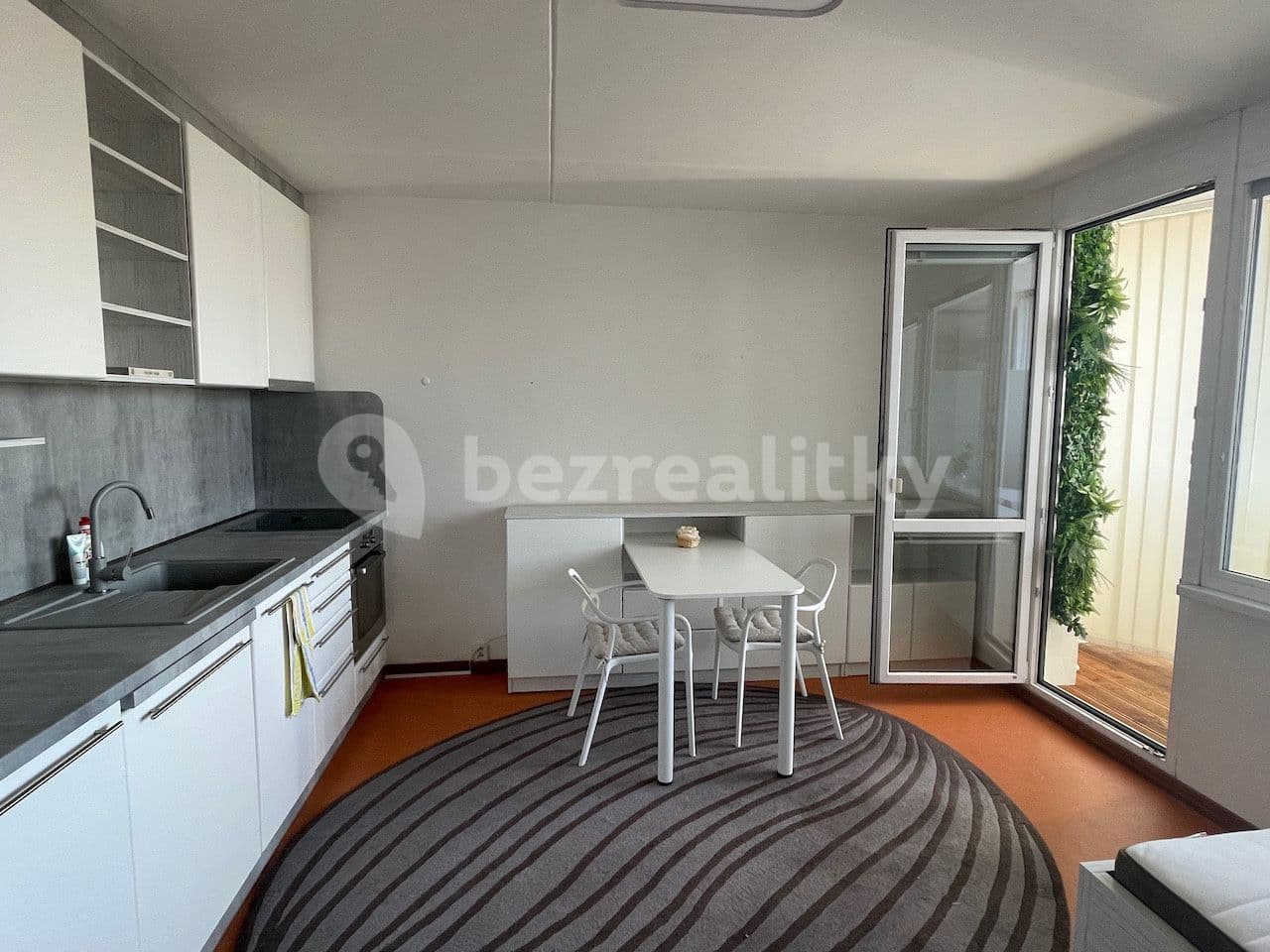 Pronájem bytu 1+kk 34 m², Mařatkova, Praha, Praha Pronájem bytu 1+kk 34 m², Mařatkova, Praha, Praha