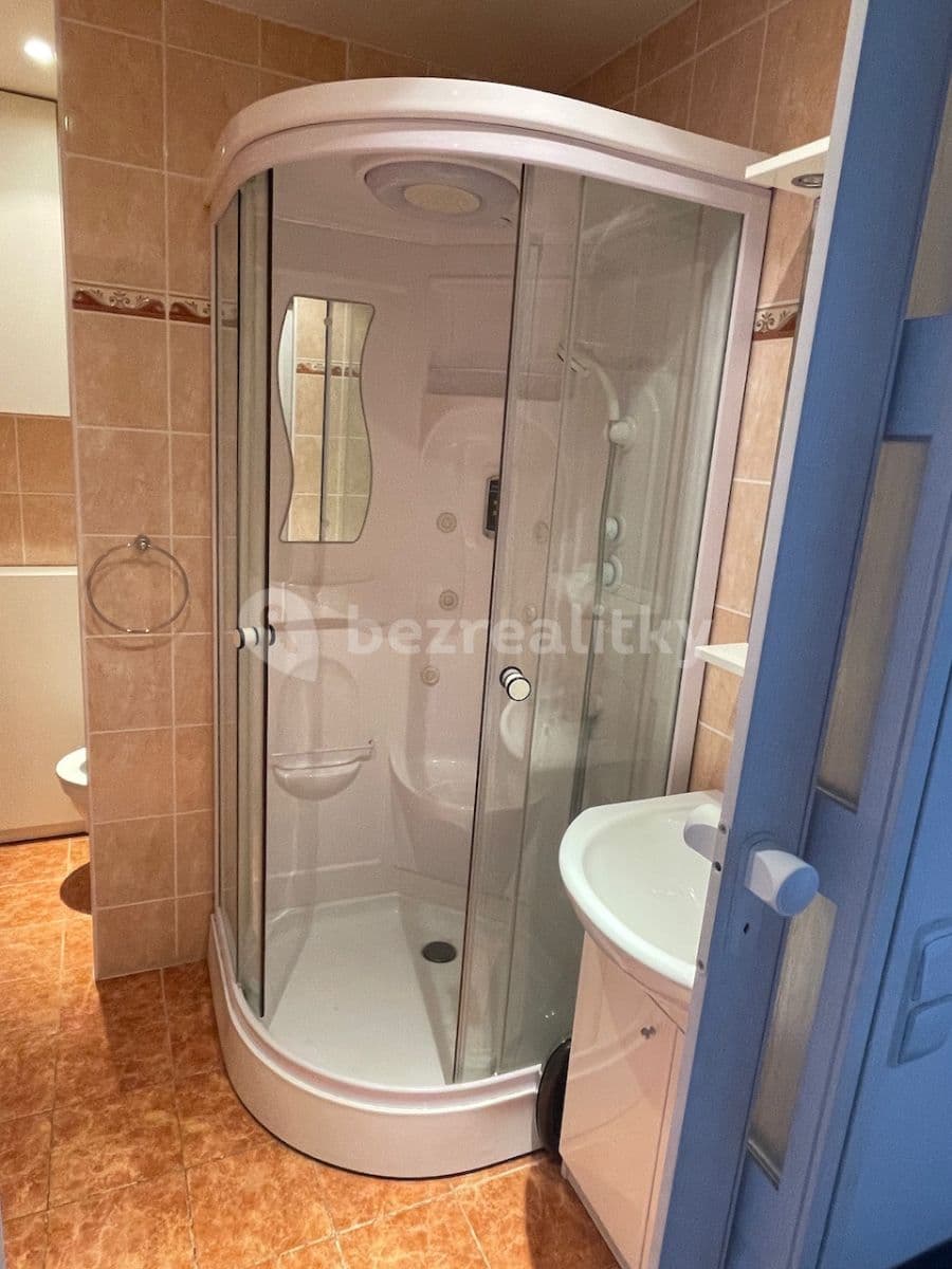 Pronájem bytu 1+kk 34 m², Mařatkova, Praha, Praha Pronájem bytu 1+kk 34 m², Mařatkova, Praha, Praha