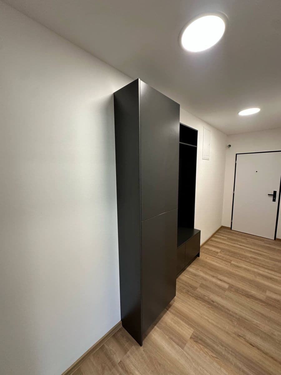 Pronájem bytu 2+1 64 m², Tř. Maršála Malinovského, Uherské Hradiště, Zlínský kraj Pronájem bytu 2+1 64 m², Tř. Maršála Malinovského, Uherské Hradiště, Zlínský kraj