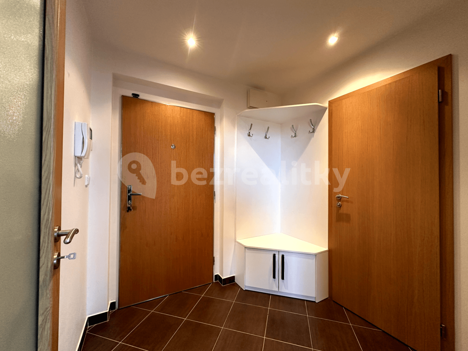 Pronájem bytu 1+kk 39 m², Nad Dalejským údolím, Praha, Praha Pronájem bytu 1+kk 39 m², Nad Dalejským údolím, Praha, Praha