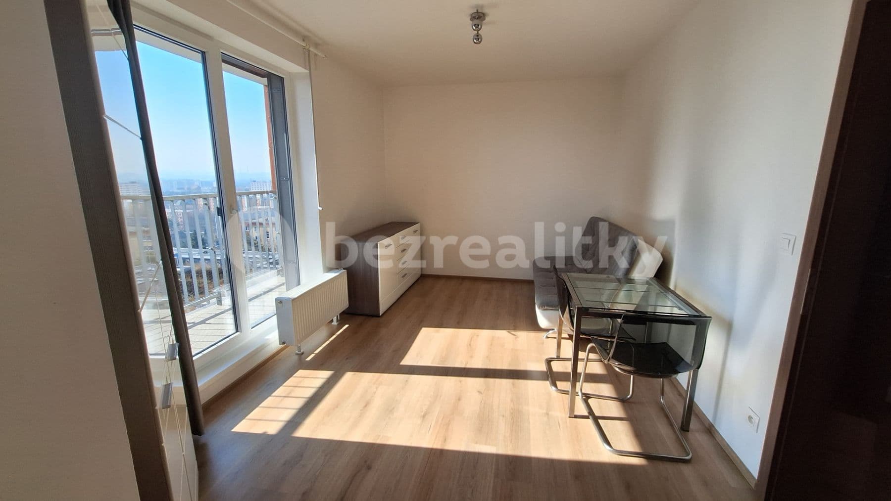 Pronájem bytu 1+kk 35 m², Nad Úžlabinou, Praha, Praha Pronájem bytu 1+kk 35 m², Nad Úžlabinou, Praha, Praha