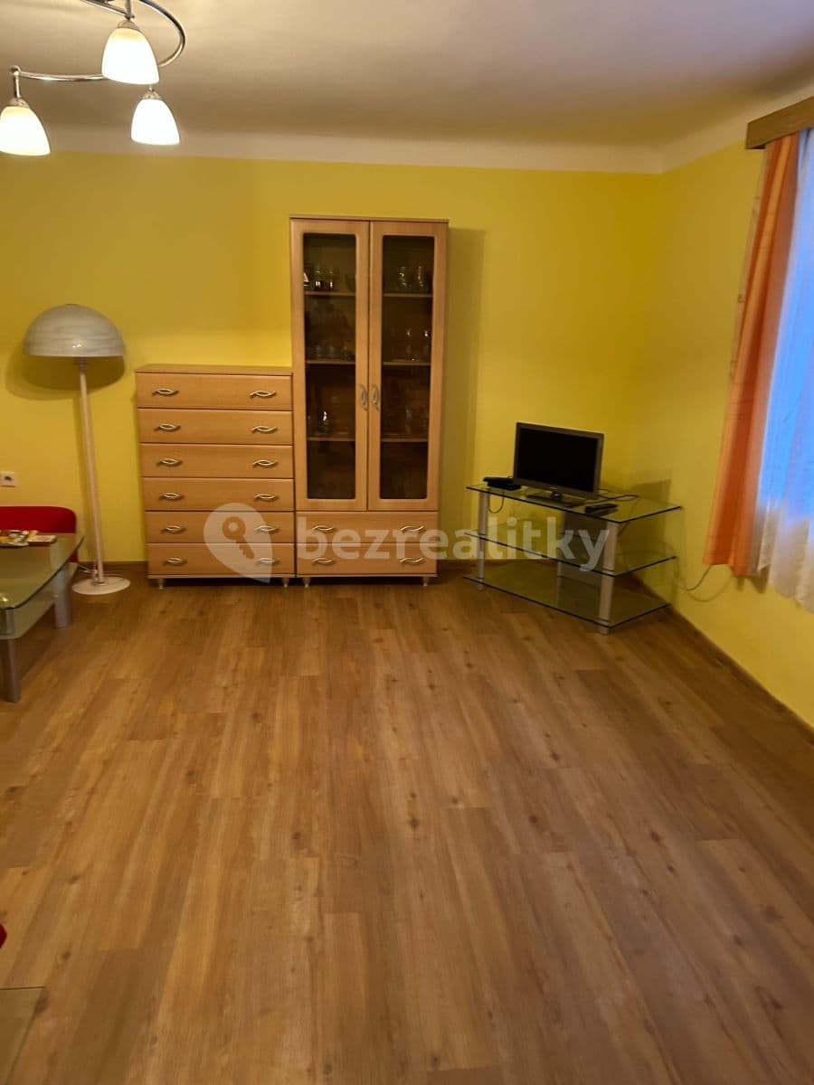 Pronájem domu 65 m², pozemek 80 m², Jánská, Kostelec nad Černými lesy, Středočeský kraj Pronájem domu 65 m², pozemek 80 m², Jánská, Kostelec nad Černými lesy, Středočeský kraj