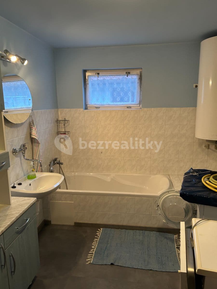 Pronájem domu 65 m², pozemek 80 m², Jánská, Kostelec nad Černými lesy, Středočeský kraj Pronájem domu 65 m², pozemek 80 m², Jánská, Kostelec nad Černými lesy, Středočeský kraj