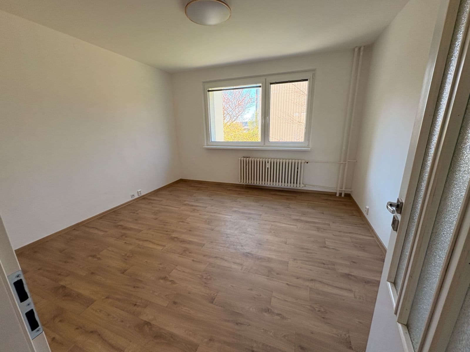 Pronájem bytu 4+1 100 m², Josefa Hory, Jablonec nad Nisou, Liberecký kraj Pronájem bytu 4+1 100 m², Josefa Hory, Jablonec nad Nisou, Liberecký kraj