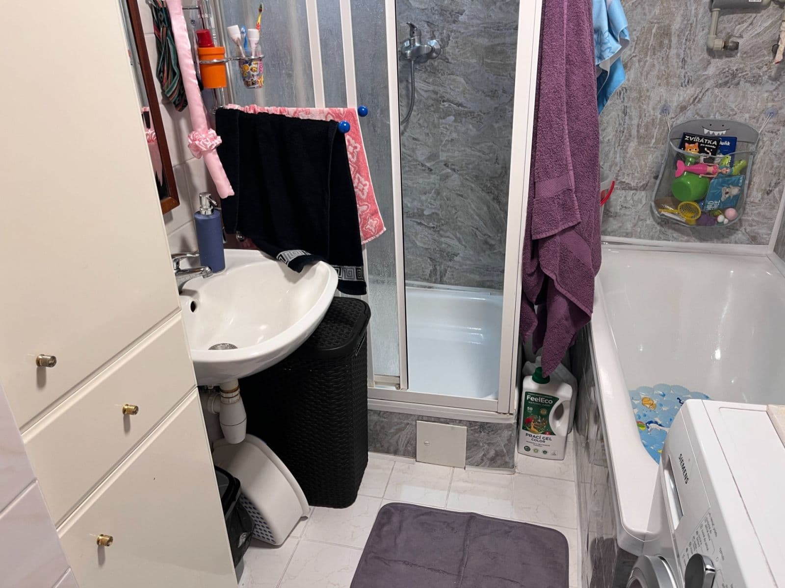 Pronájem domu 100 m², pozemek 200 m², Dudychova, Holice, Pardubický kraj Pronájem domu 100 m², pozemek 200 m², Dudychova, Holice, Pardubický kraj