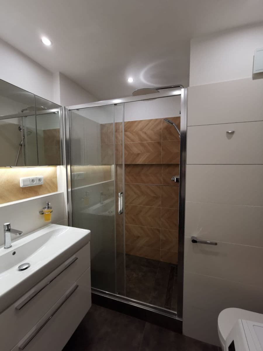 Prodej bytu 2+kk 40 m², Hurbanova, Praha, Praha Prodej bytu 2+kk 40 m², Hurbanova, Praha, Praha