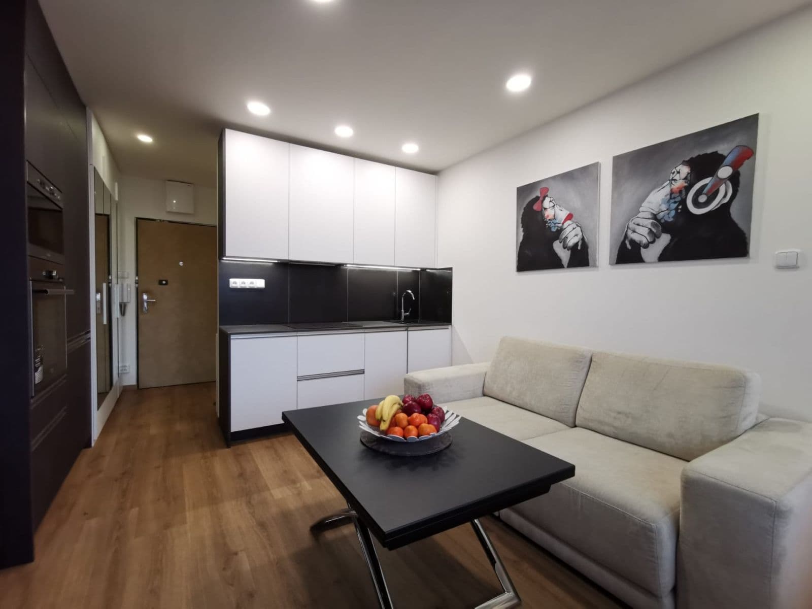 Prodej bytu 2+kk 40 m², Hurbanova, Praha, Praha Prodej bytu 2+kk 40 m², Hurbanova, Praha, Praha