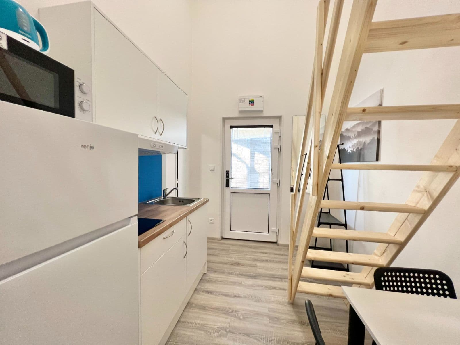 Pronájem bytu 2+1 30 m², Hybešova, Brno, Jihomoravský kraj Pronájem bytu 2+1 30 m², Hybešova, Brno, Jihomoravský kraj
