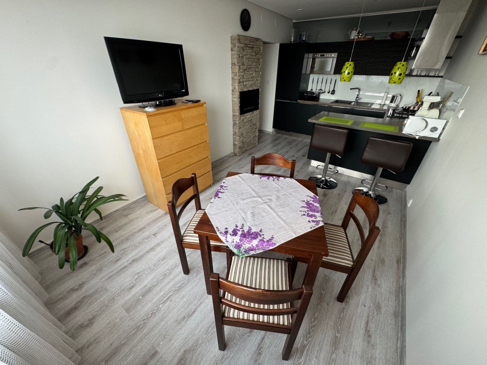 Pronájem bytu 2+kk 42 m², Konstantinova, Praha, Praha Pronájem bytu 2+kk 42 m², Konstantinova, Praha, Praha