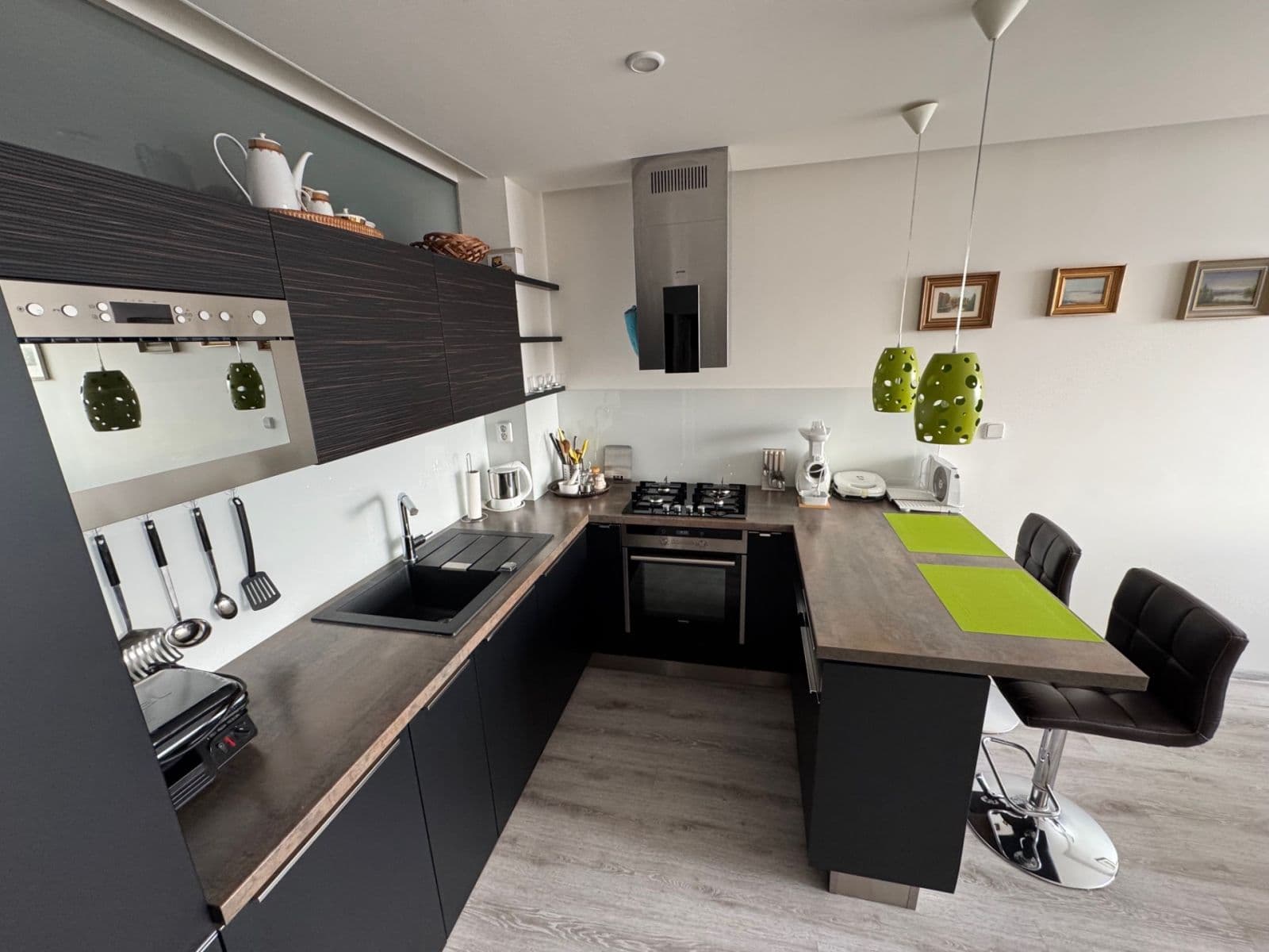 Pronájem bytu 2+kk 42 m², Konstantinova, Praha, Praha Pronájem bytu 2+kk 42 m², Konstantinova, Praha, Praha