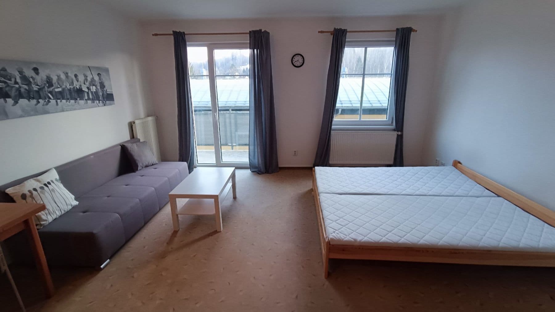 Pronájem bytu 1+kk 44 m², Sluneční stráň, Liberec, Liberecký kraj Pronájem bytu 1+kk 44 m², Sluneční stráň, Liberec, Liberecký kraj