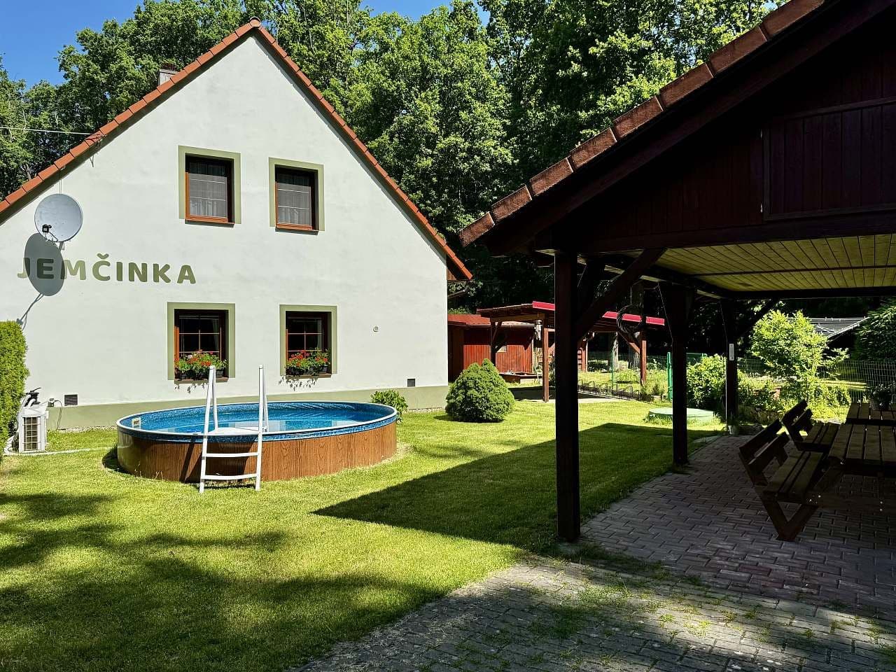 Pronájem chaty, chalupy, Hatín, Jihočeský kraj Pronájem chaty, chalupy, Hatín, Jihočeský kraj