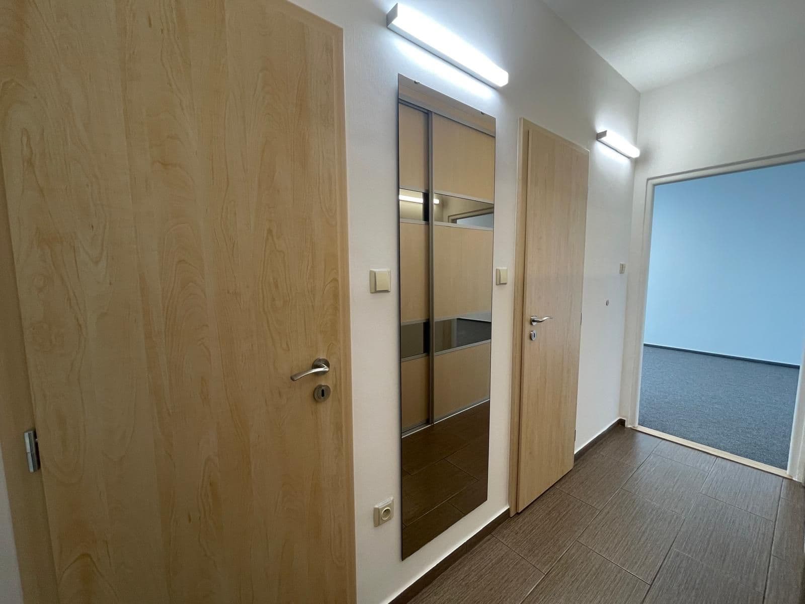 Pronájem bytu 1+1 37 m², Dr. Martínka, Ostrava, Moravskoslezský kraj Pronájem bytu 1+1 37 m², Dr. Martínka, Ostrava, Moravskoslezský kraj