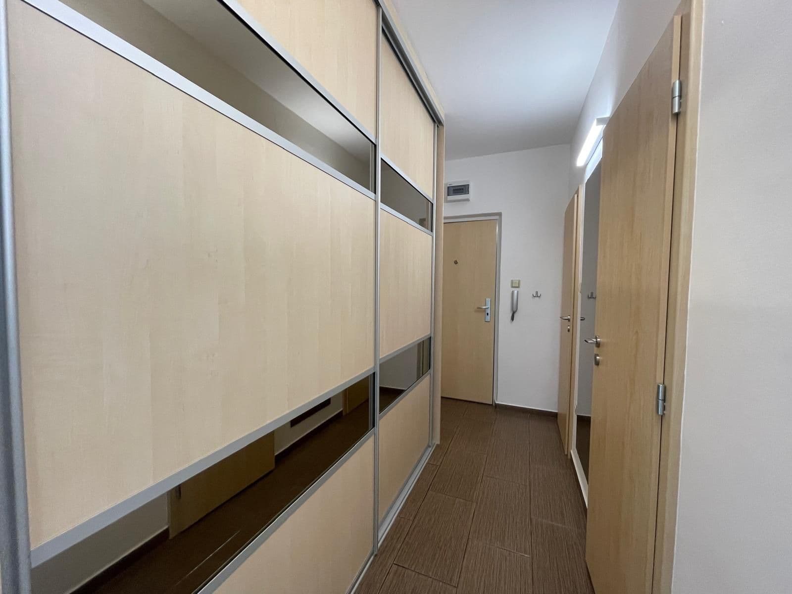 Pronájem bytu 1+1 37 m², Dr. Martínka, Ostrava, Moravskoslezský kraj Pronájem bytu 1+1 37 m², Dr. Martínka, Ostrava, Moravskoslezský kraj