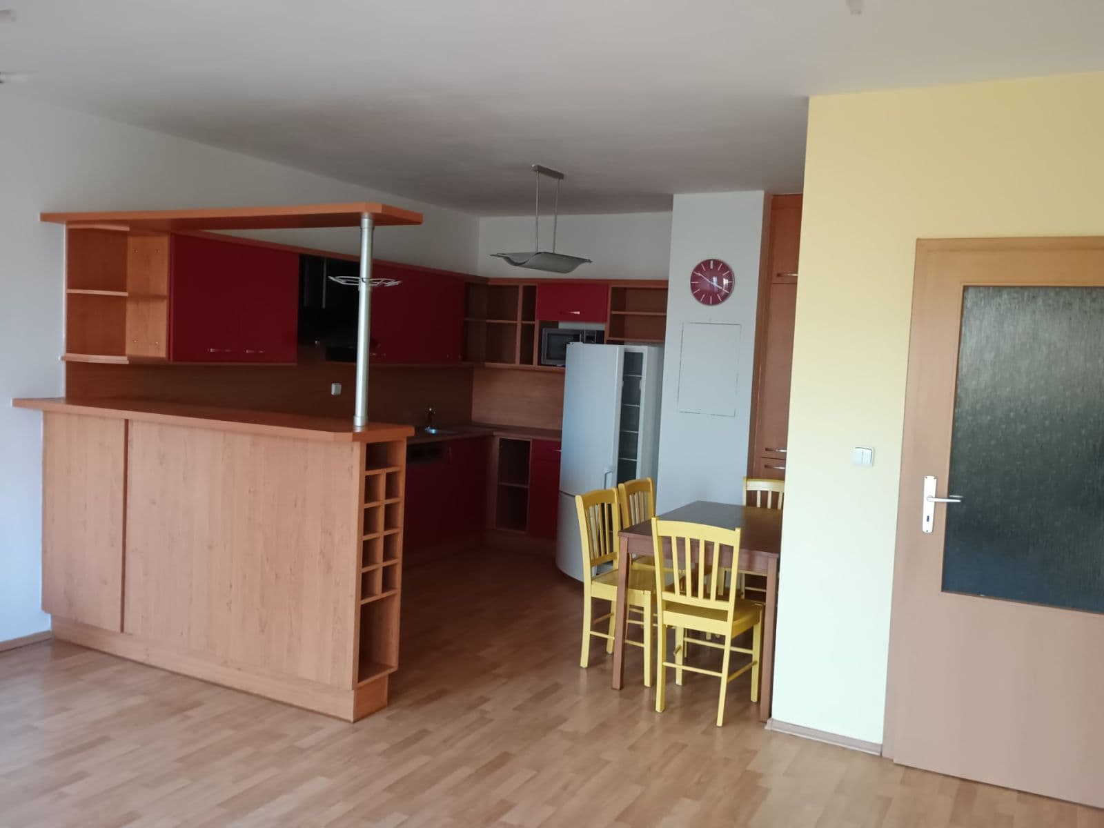 Pronájem bytu 3+kk 72 m², Nad Paloučkem, Beroun, Středočeský kraj Pronájem bytu 3+kk 72 m², Nad Paloučkem, Beroun, Středočeský kraj