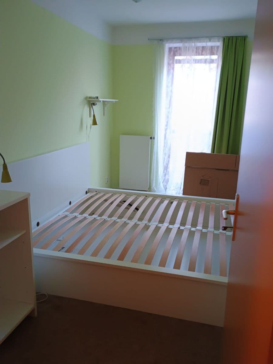 Pronájem bytu 3+kk 72 m², Nad Paloučkem, Beroun, Středočeský kraj Pronájem bytu 3+kk 72 m², Nad Paloučkem, Beroun, Středočeský kraj