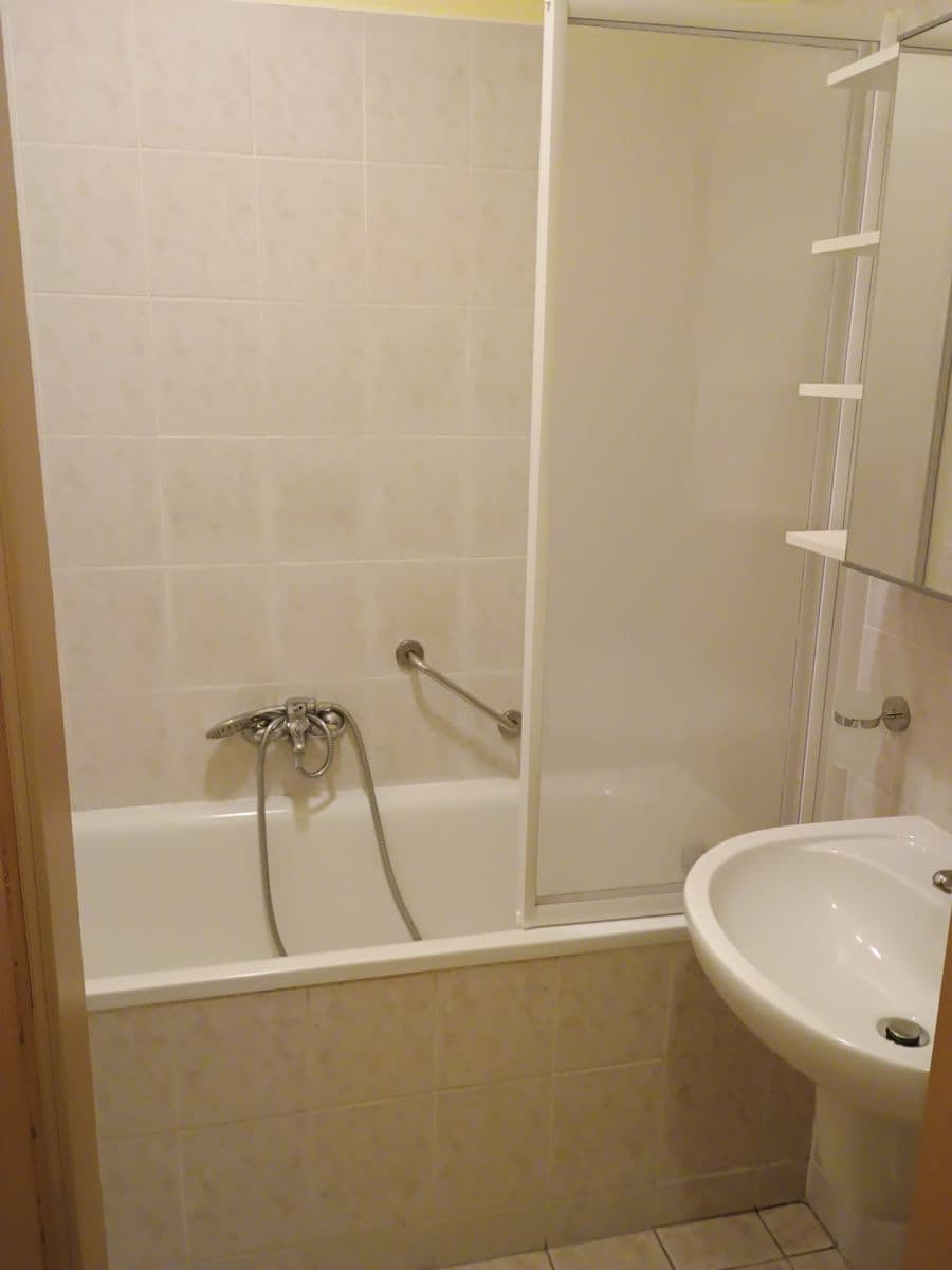 Pronájem bytu 3+kk 72 m², Nad Paloučkem, Beroun, Středočeský kraj Pronájem bytu 3+kk 72 m², Nad Paloučkem, Beroun, Středočeský kraj