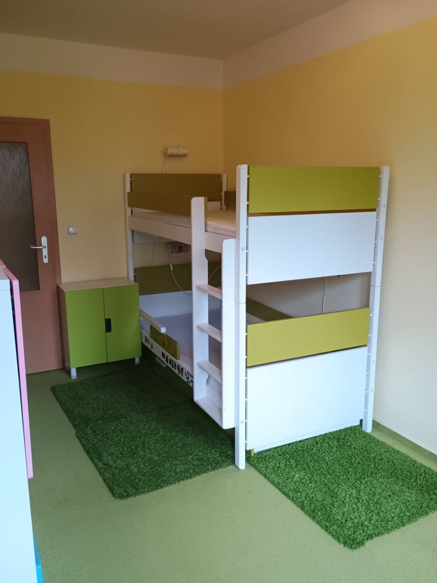 Pronájem bytu 3+kk 72 m², Nad Paloučkem, Beroun, Středočeský kraj Pronájem bytu 3+kk 72 m², Nad Paloučkem, Beroun, Středočeský kraj