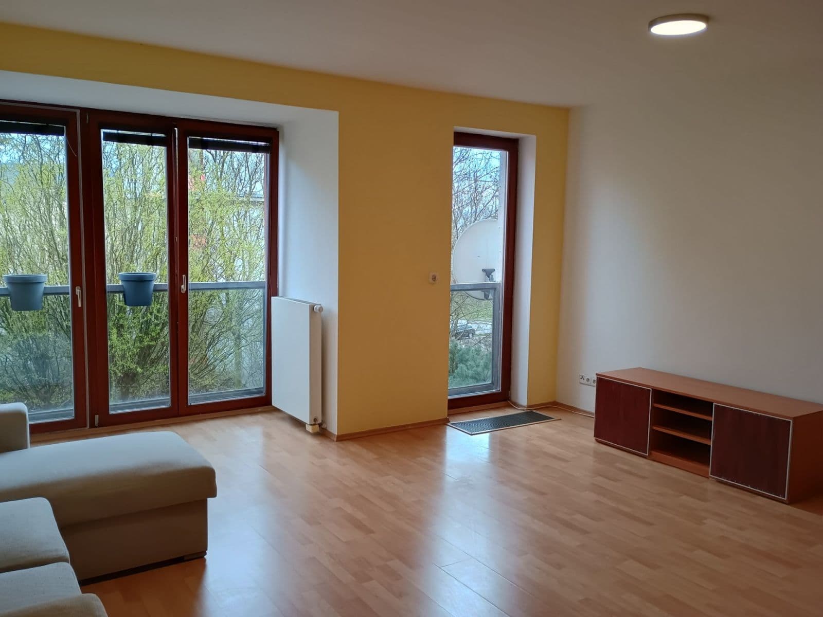 Pronájem bytu 3+kk 72 m², Nad Paloučkem, Beroun, Středočeský kraj Pronájem bytu 3+kk 72 m², Nad Paloučkem, Beroun, Středočeský kraj