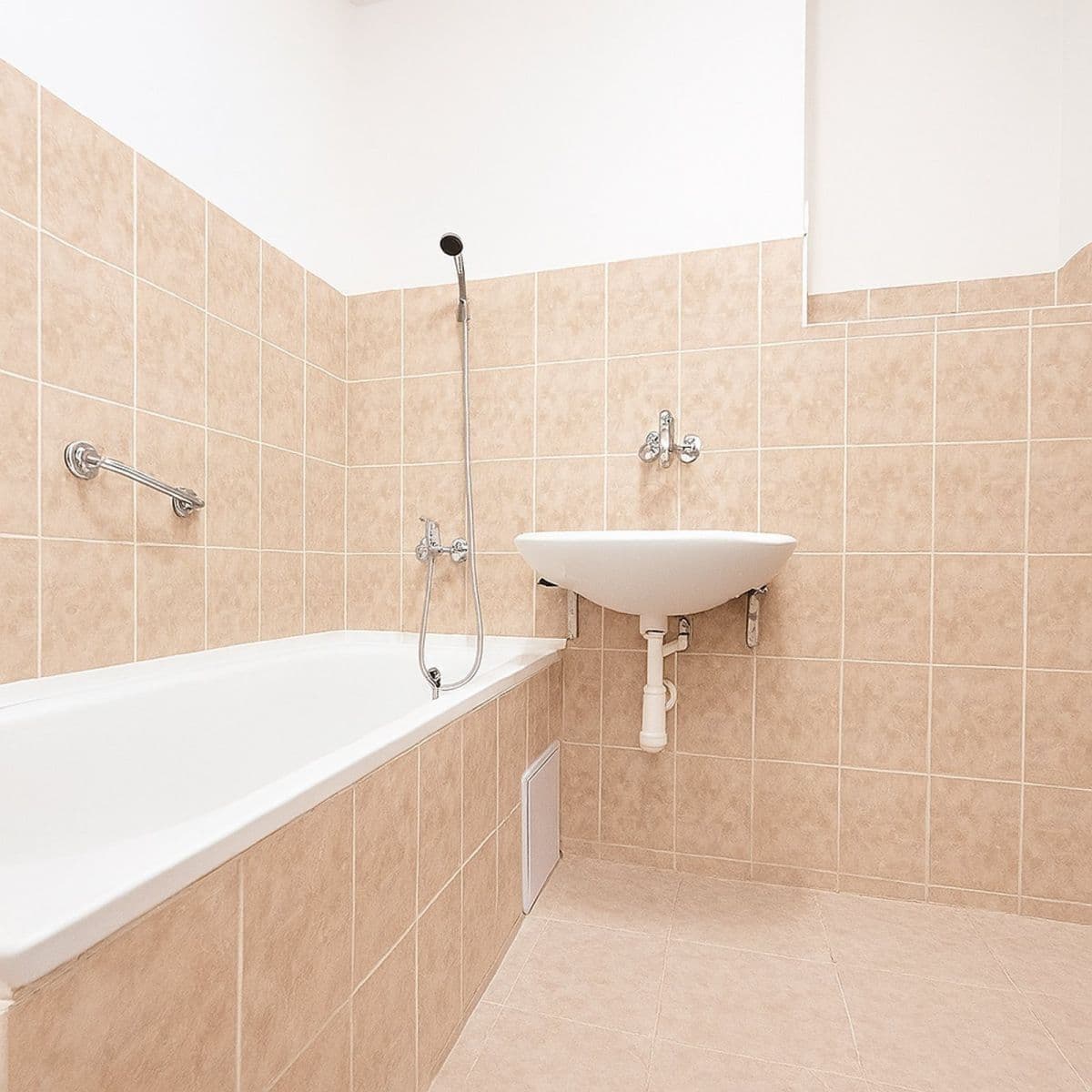 Pronájem bytu 3+1 69 m², Obránců míru, Havířov, Moravskoslezský kraj Pronájem bytu 3+1 69 m², Obránců míru, Havířov, Moravskoslezský kraj