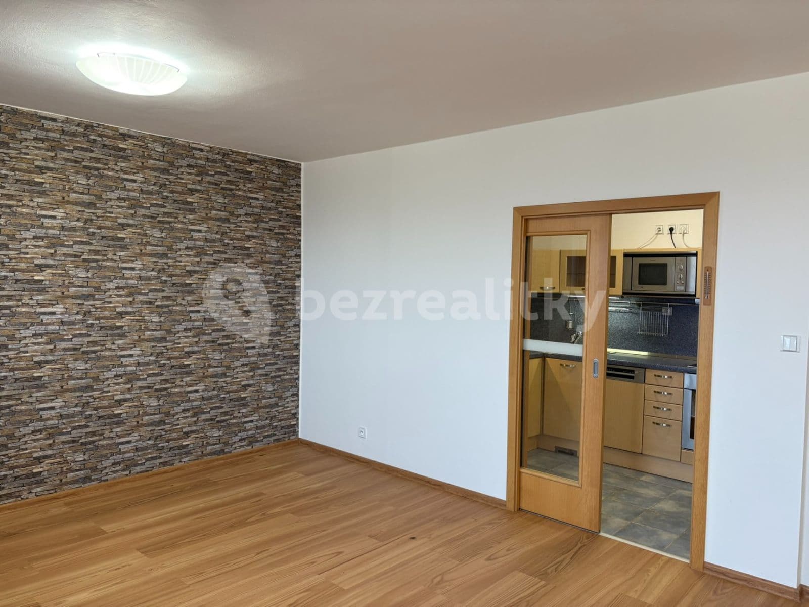 Pronájem bytu 3+1 91 m², Nevanova, Praha, Praha Pronájem bytu 3+1 91 m², Nevanova, Praha, Praha