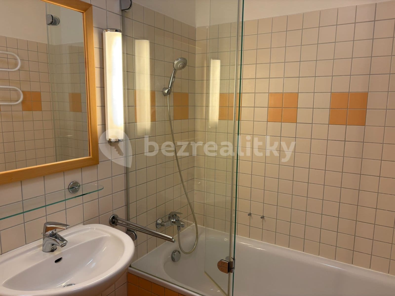 Pronájem bytu 3+1 91 m², Nevanova, Praha, Praha Pronájem bytu 3+1 91 m², Nevanova, Praha, Praha