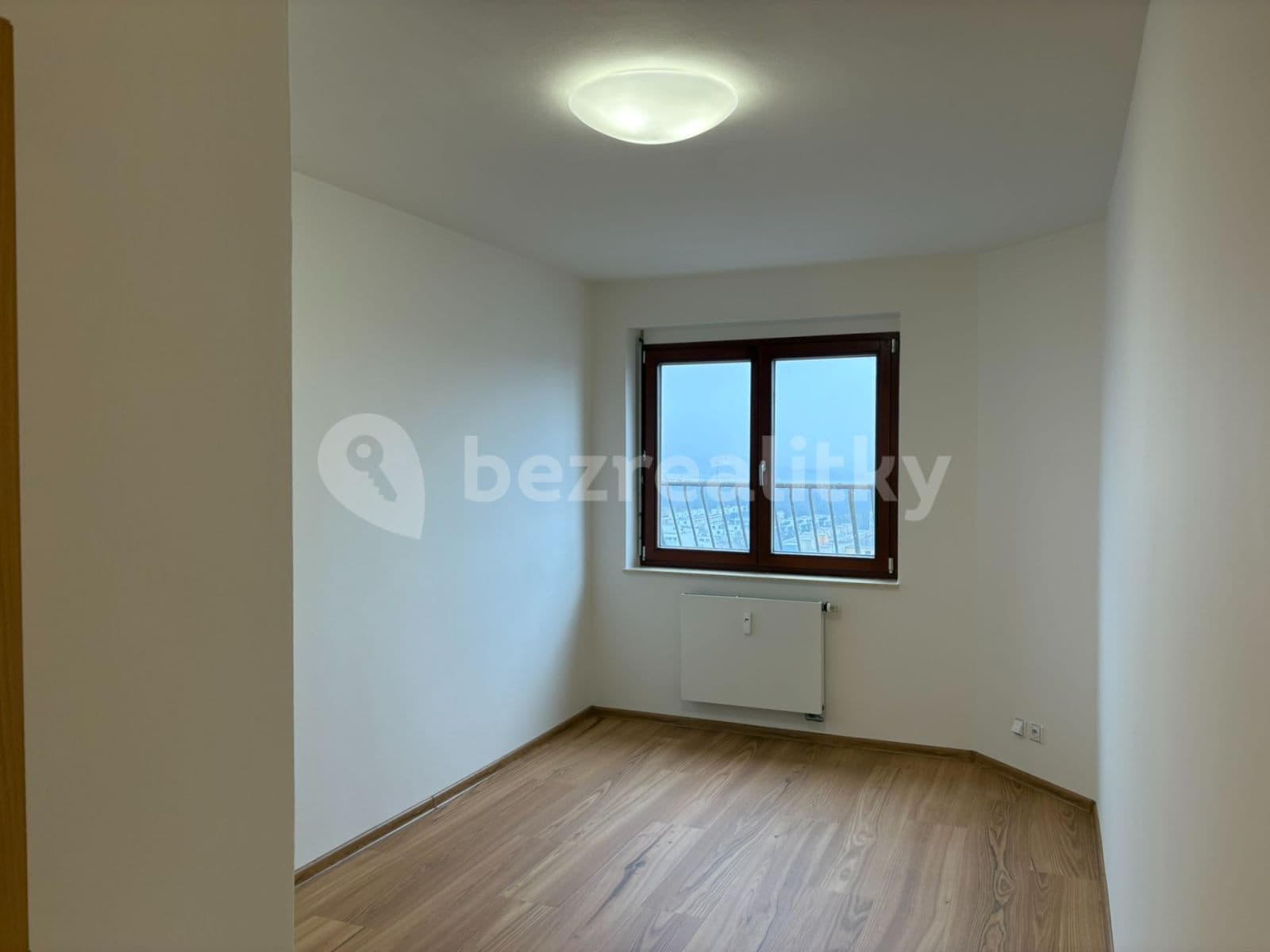 Pronájem bytu 3+1 91 m², Nevanova, Praha, Praha Pronájem bytu 3+1 91 m², Nevanova, Praha, Praha