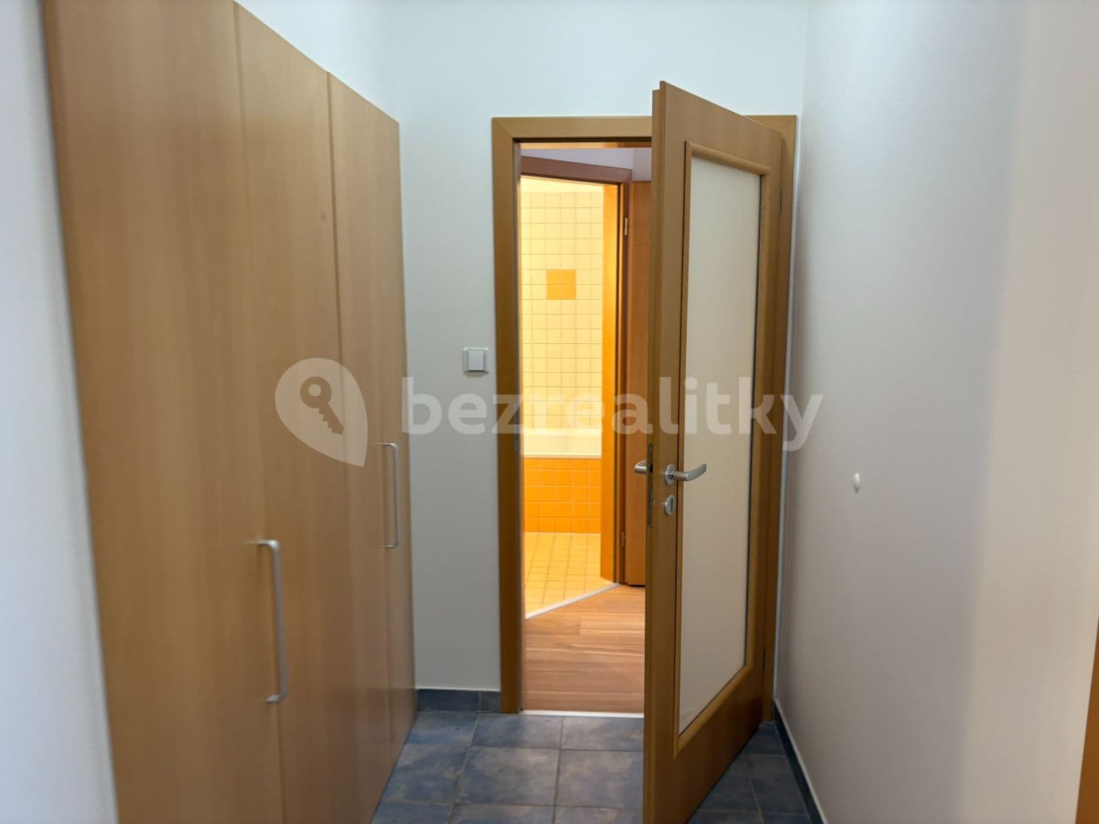 Pronájem bytu 3+1 91 m², Nevanova, Praha, Praha Pronájem bytu 3+1 91 m², Nevanova, Praha, Praha
